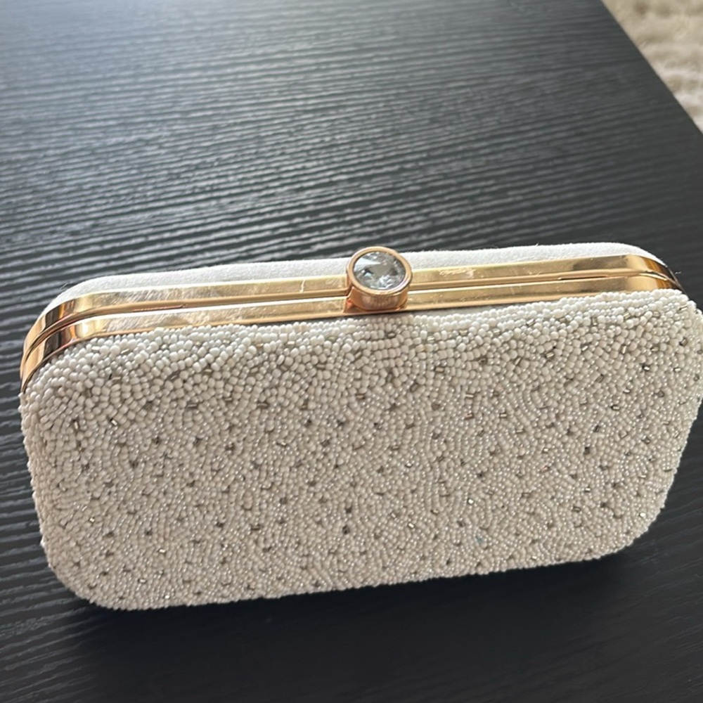 Elegant White Beaded Clutch
